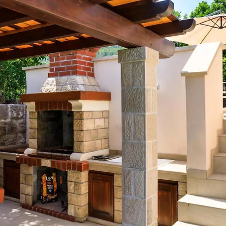 Villa Sele By Vintage Travel *