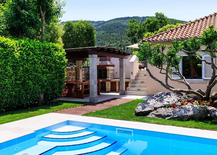 Sele By Vintage Travel Villa *